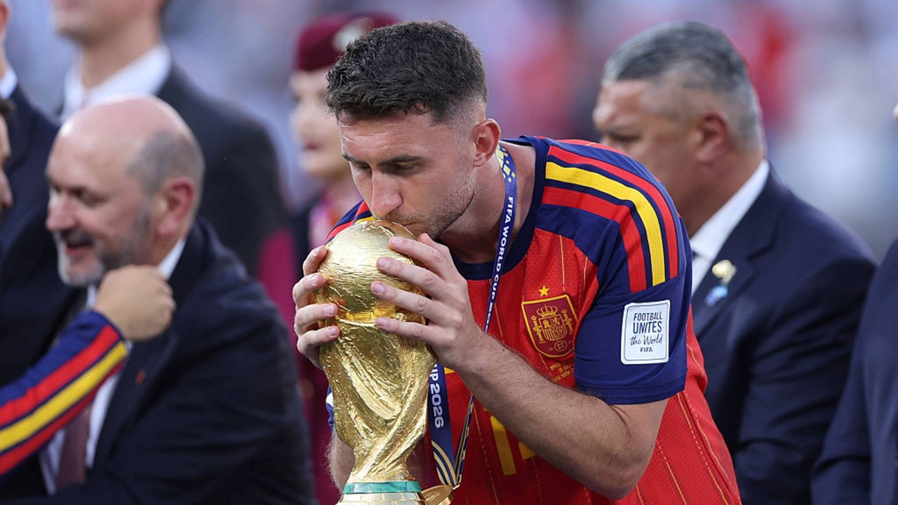 Gercep! Barcelona Incar Aymeric Laporte Usai Juara Piala Dunia 2026