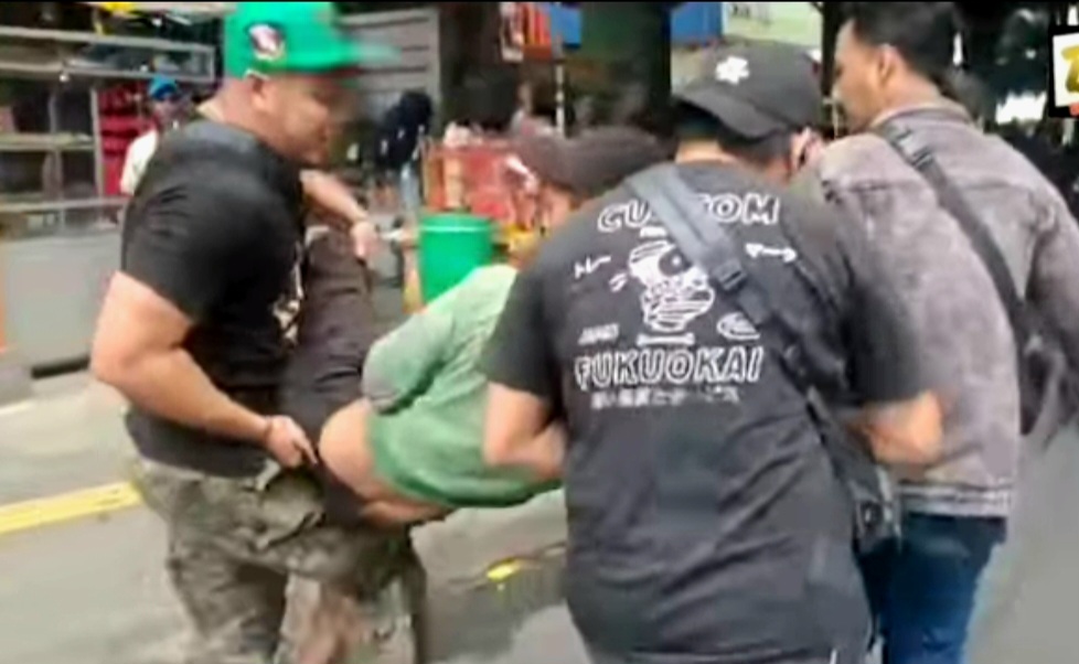 Uang Hasil Parkir Liar di Pasar Tanah Abang Disetor ke Preman Penguasa Wilayah