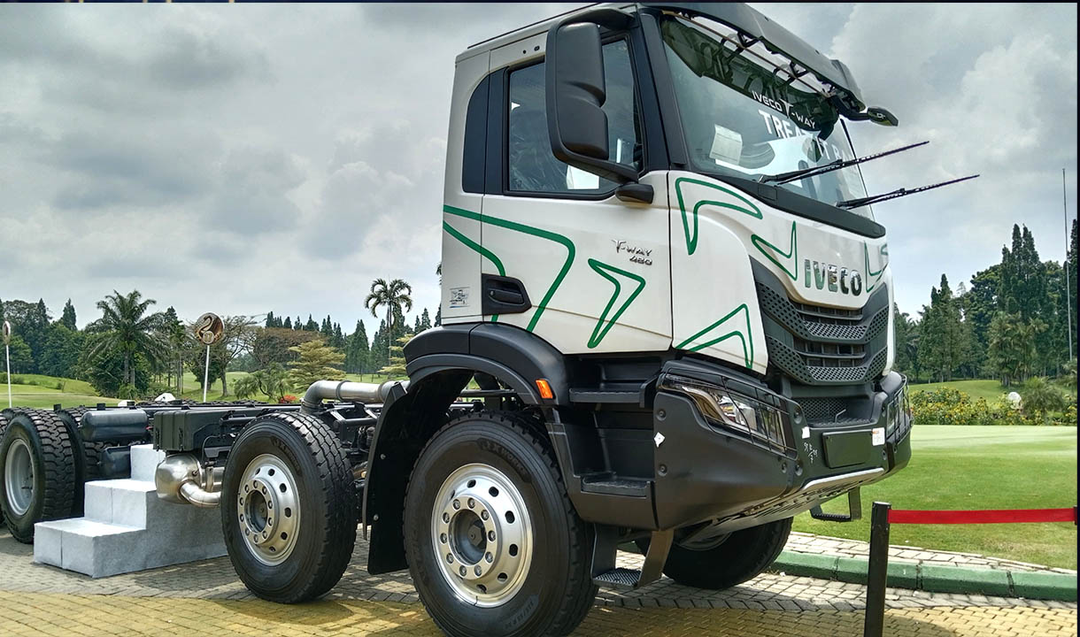 IVECO Gandeng Chakra Jawara Perkuat Kemitraan dalam Inovasi Transportasi Berkelanjutan di Indonesia