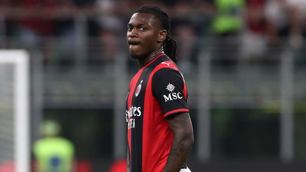 Aston Villa Serius Kejar Rafael Leao, AC Milan Pasang Harga Rp1,2 T