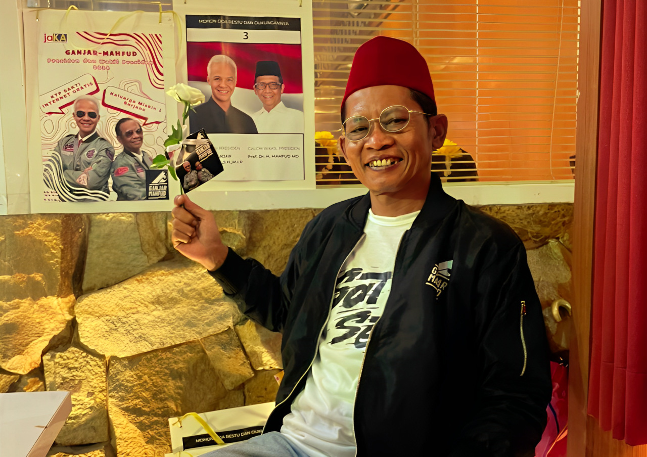 Dukung Prabowo-Gibran, JAKA Minta Khofifah Mundur dari Ketua IKA Unair