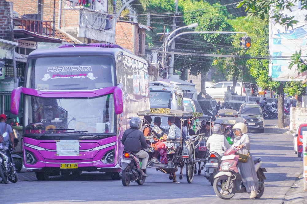 Digitalisasi Pelayanan di Kabupaten Gresik: Gerak Calo KIR Makin Sempit