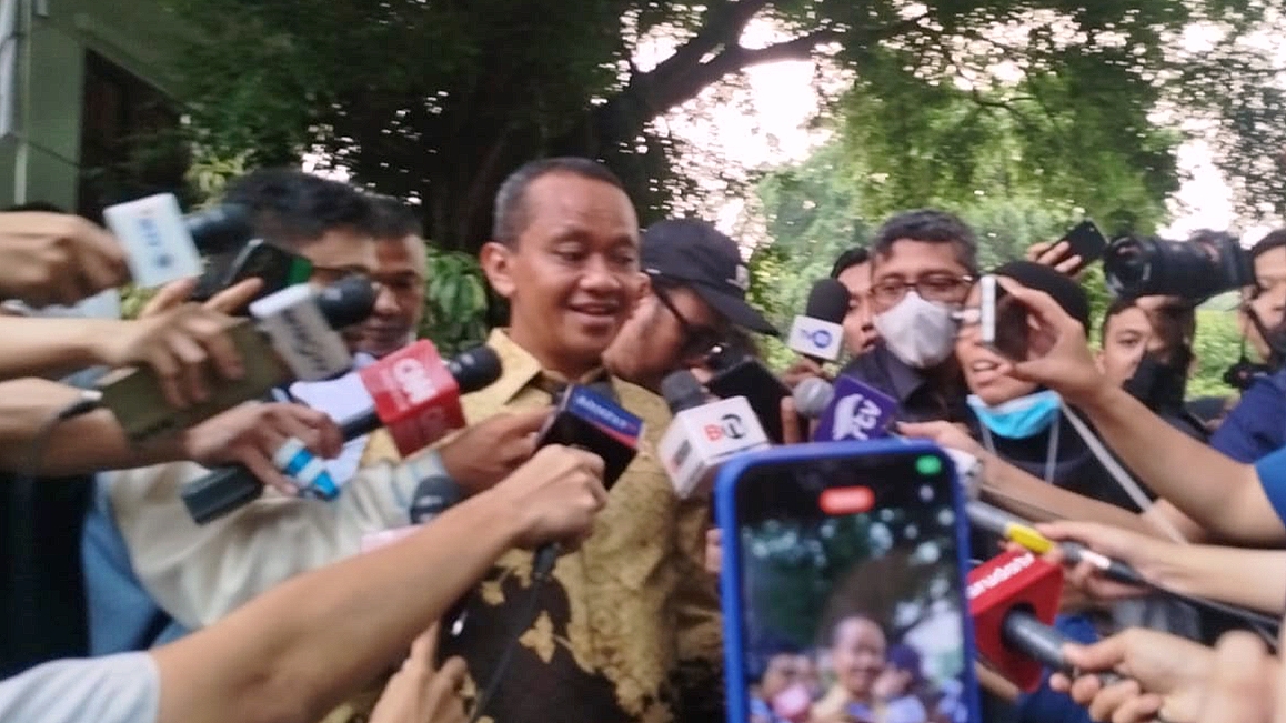 Jumlah Kabinet Diprediksi Bakal Gemuk, Bahlil Sebut Hak Prerogatif Prabowo