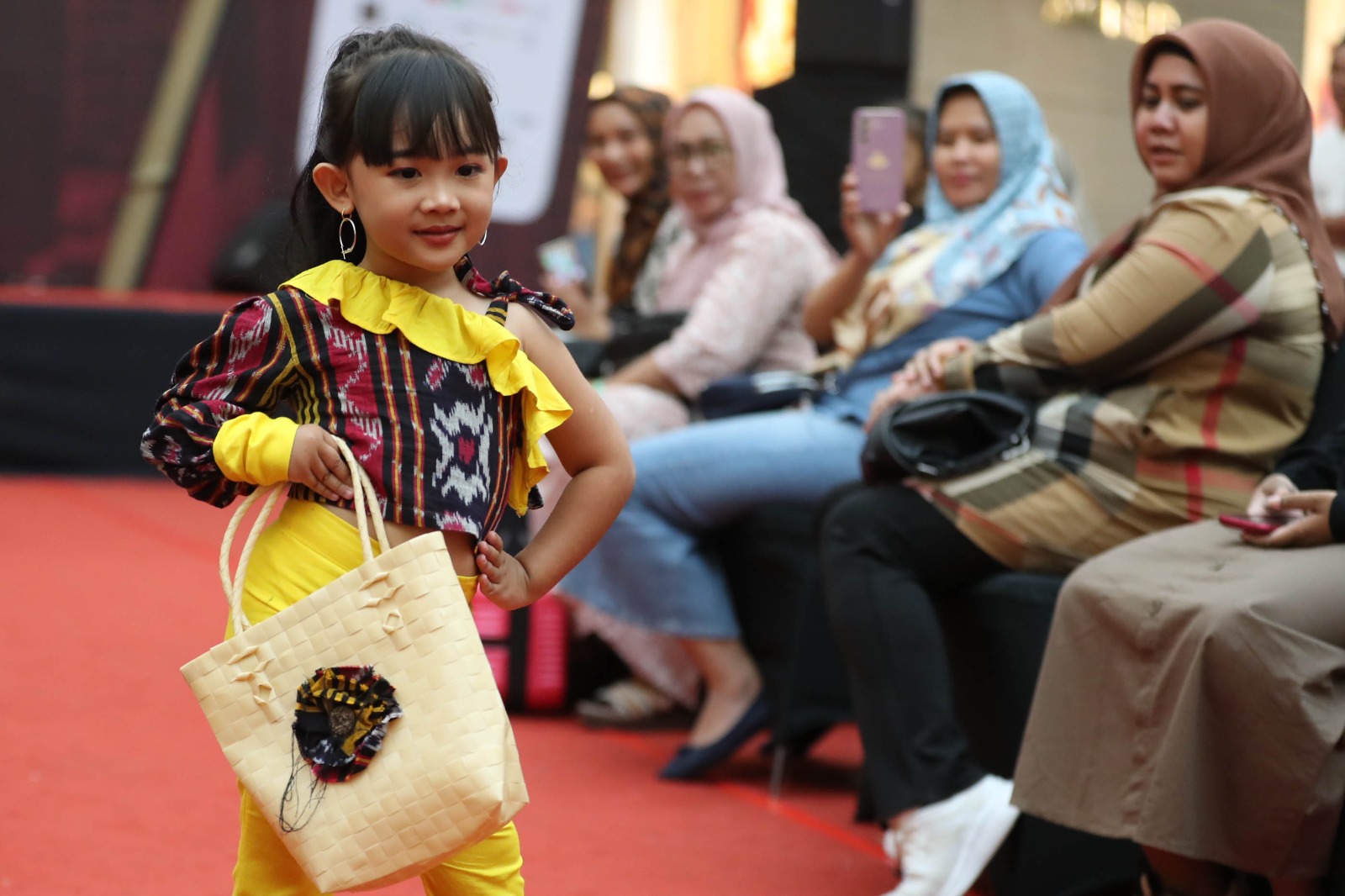 Para Model Cilik Ramaikan Hari Kedua Surabaya Tourism Awards 2024