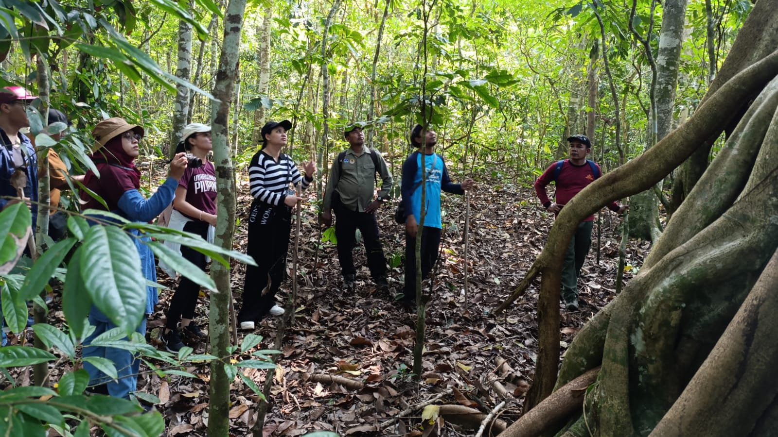 Kuatkan Pemasaran Ekowisata di TNMB, UNEJ dan UPLB Philipine Jalankan Konservasi Hutan Berbasis  Masyarakat 