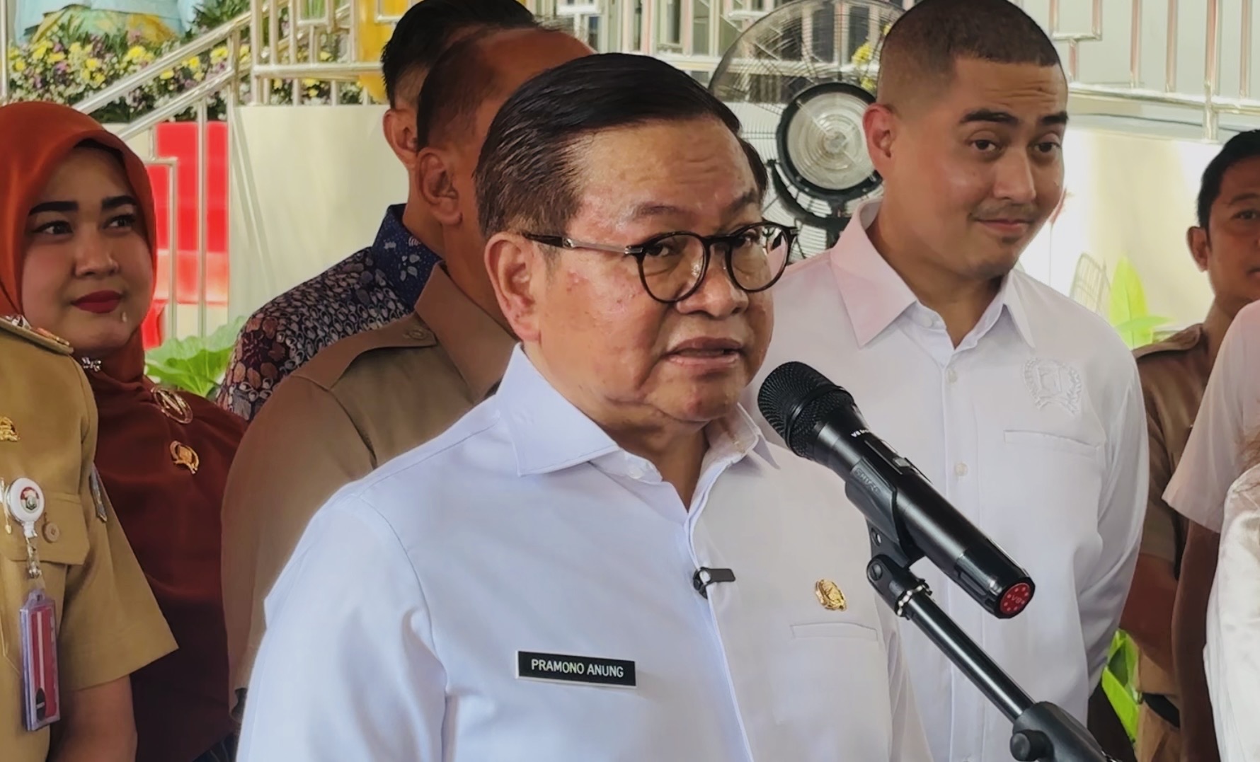 Pramono Anung Perpanjang LRT Jakarta Velodrome-Manggarai hingga Dukuh Atas