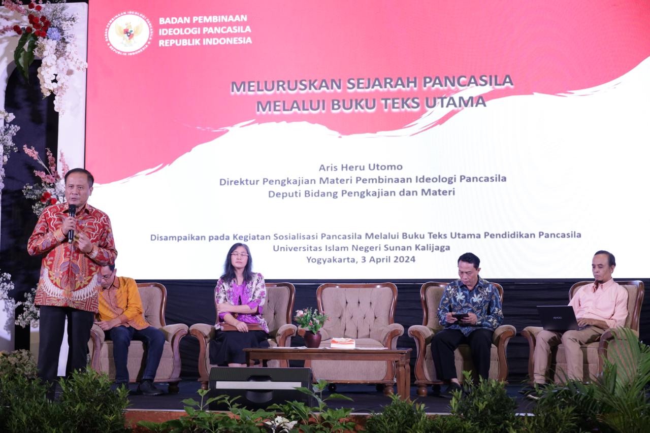 Sosialisasi Ideologi Memerlukan Buku Teks Utama Pendidikan Pancasila 