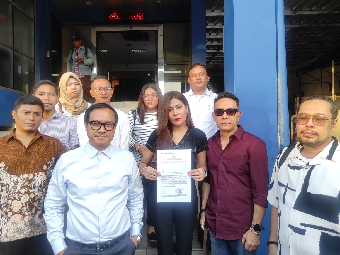 Eks Istri Mantan Petinggi OVO Dilaporkan ke Kepolisian, Sonny Tulung Dampingi Pelapor