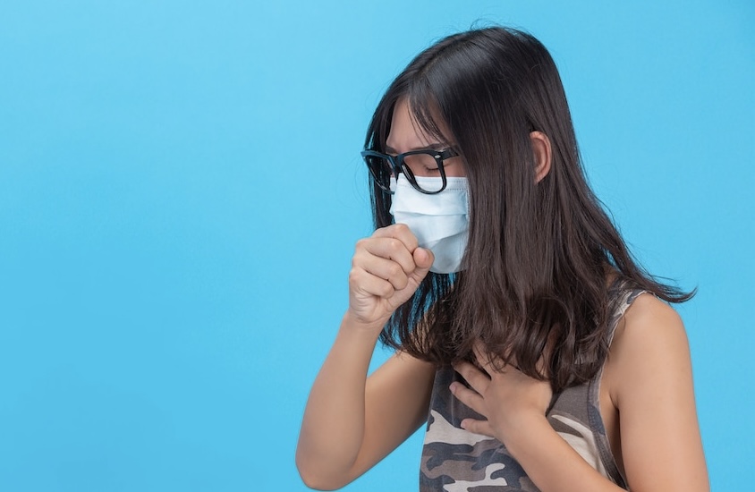 Suhu Panas Picu Peningkatan Kasus ISPA di Jakarta, Dinkes Imbau Warga Pakai Masker