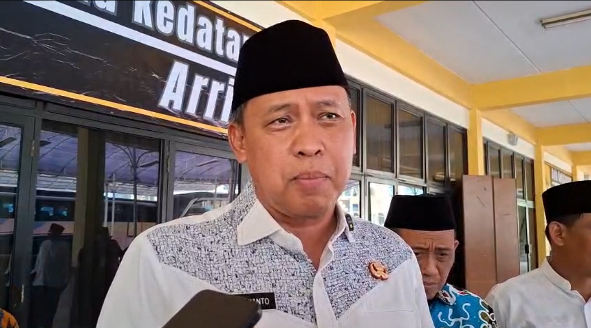 Antre 13 Tahun Naik Haji, Tri Adhianto Minta Lansia Diprioritaskan