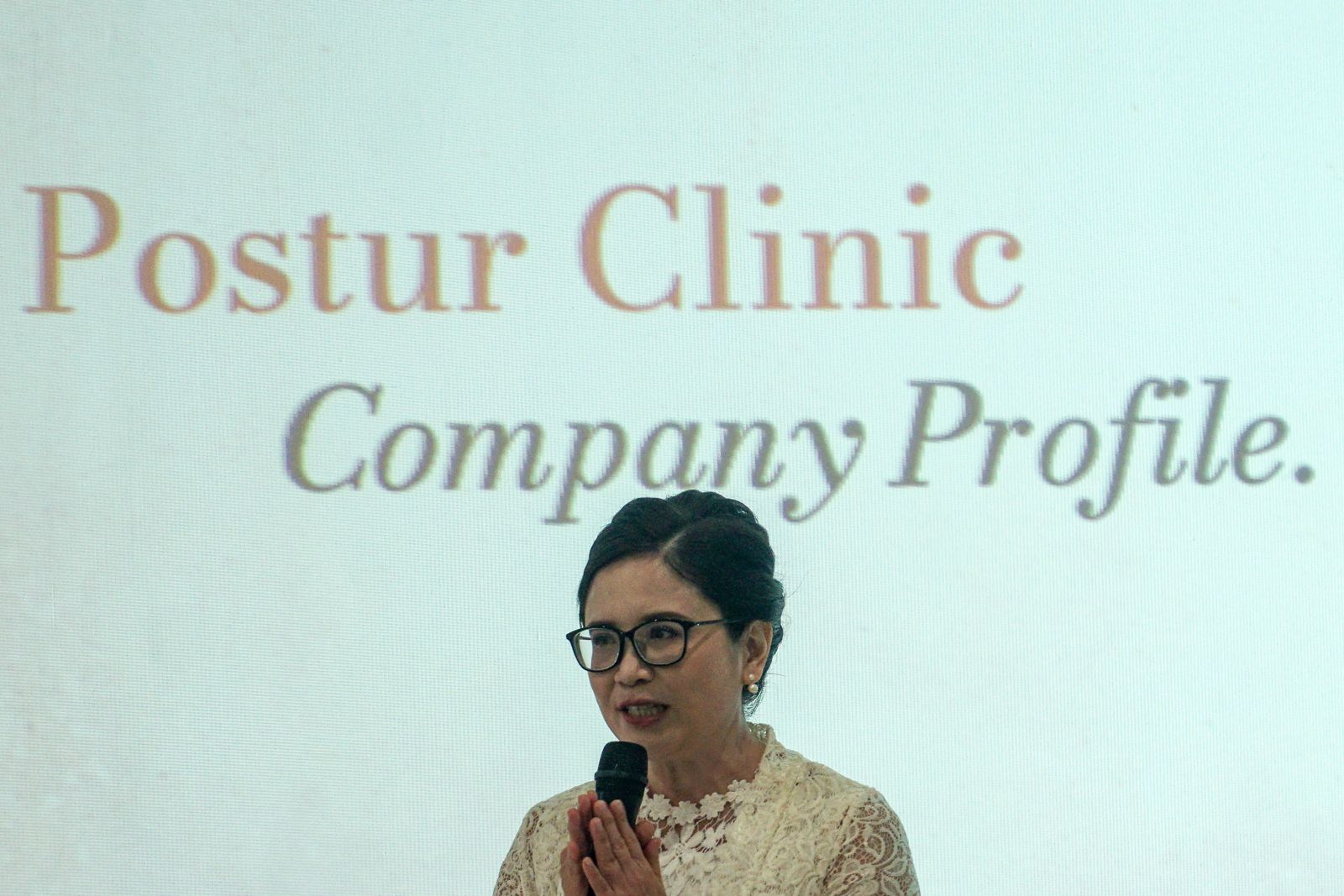 Mengoreksi Postur Tubuh Akibat Skoliosis, Postur Clinic Tawarkan Program Schroth Best Practice 