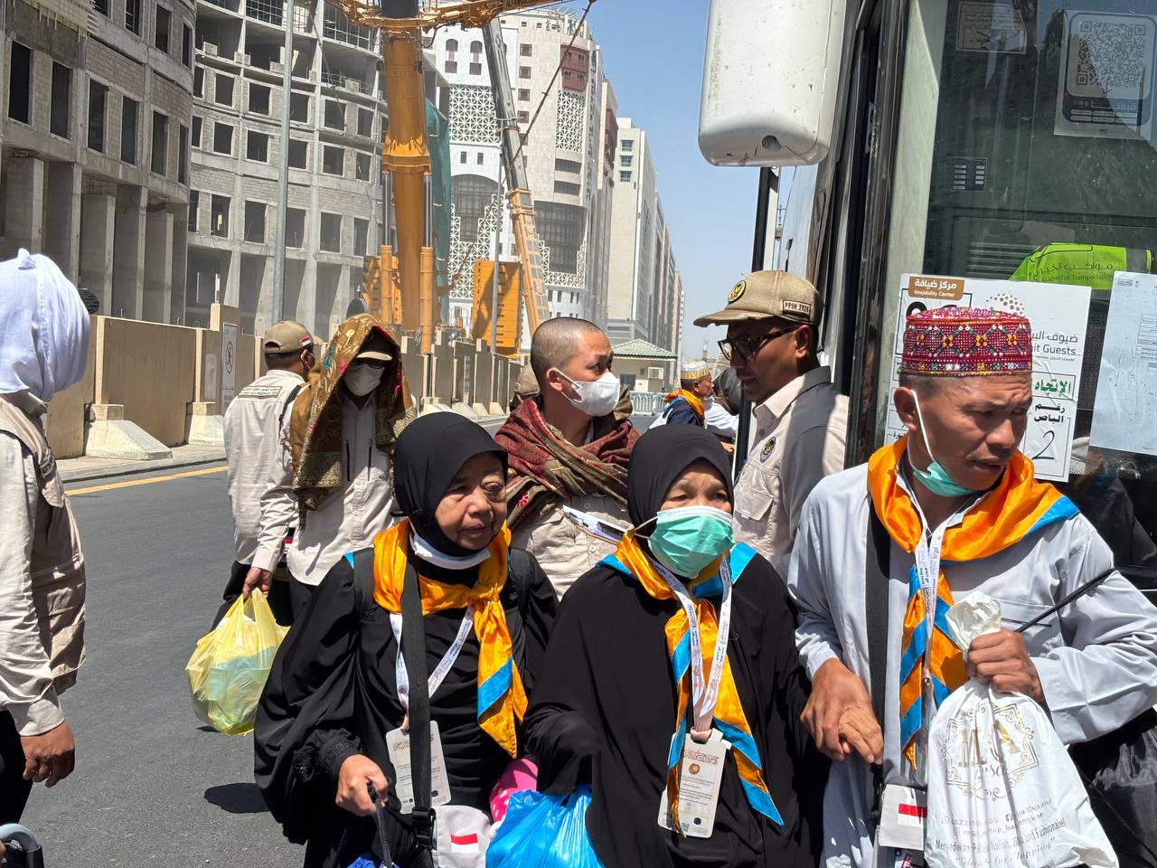 Imbauan Kasektor 5 Madinah ke Jemaah Haji Gelombang II yang Baru Tiba