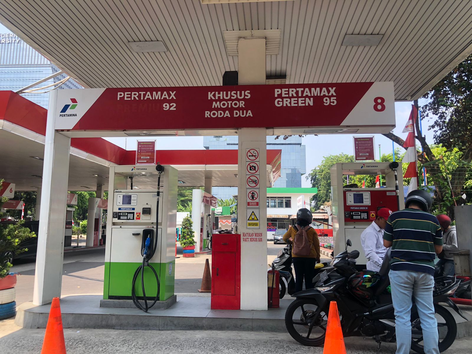 Kompak Turun! Harga BBM per 1 Oktober 2024 di Pertamina, Shell, BP, dan Vivo