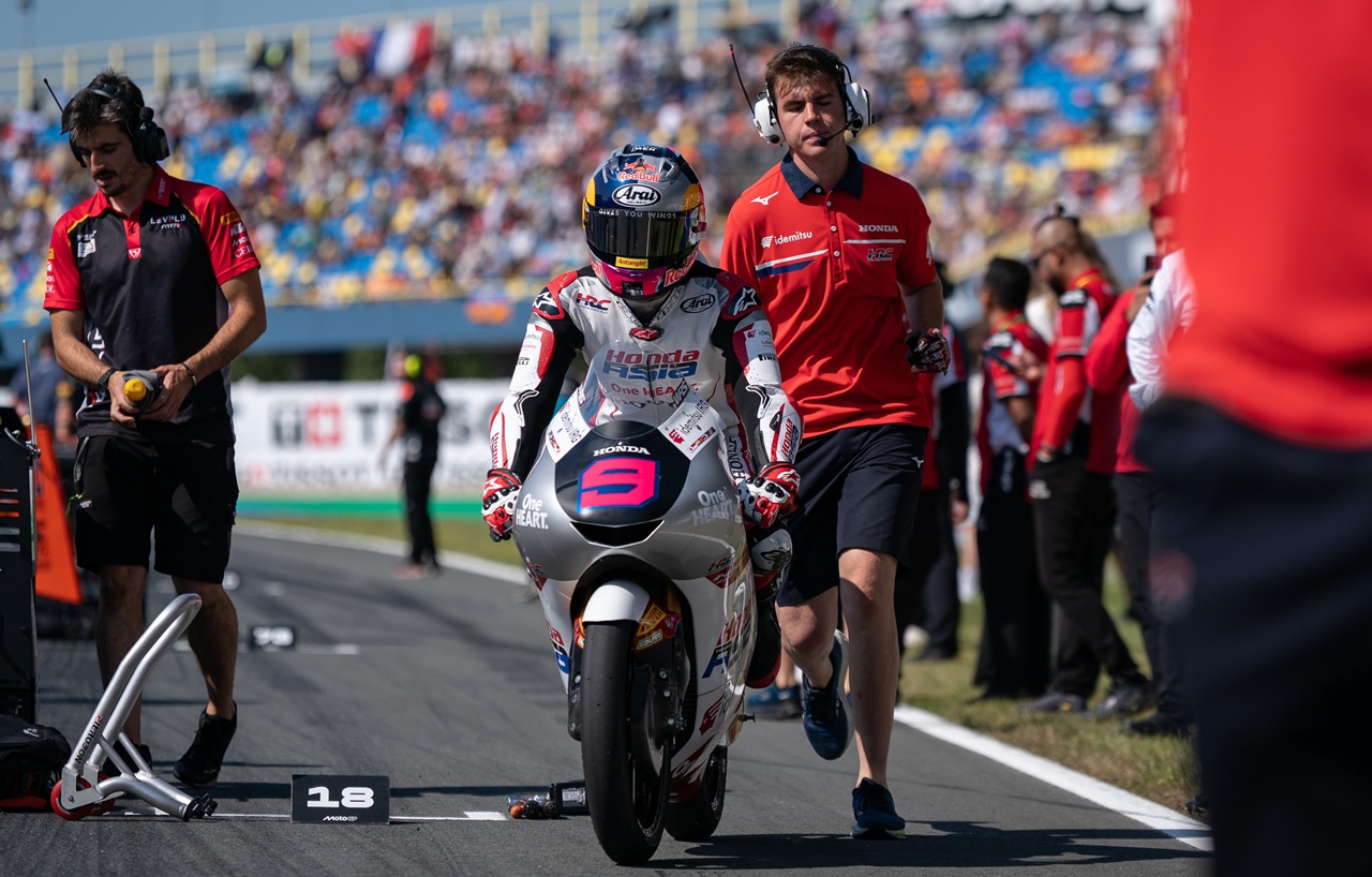 Kecewa Hasil di Assen, Veda Pratama Siap Balas di Moto3 Jerman