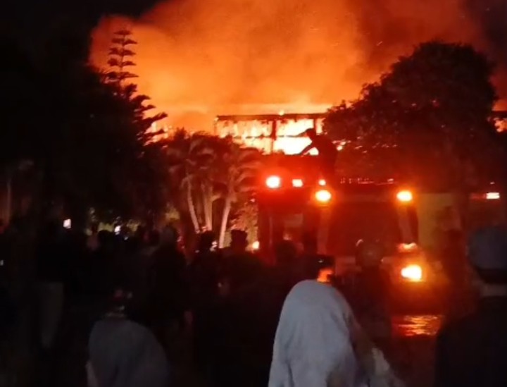Kebakaran Hanguskan 3 Ruang Asrama MA Mu'alimin NW Anjani