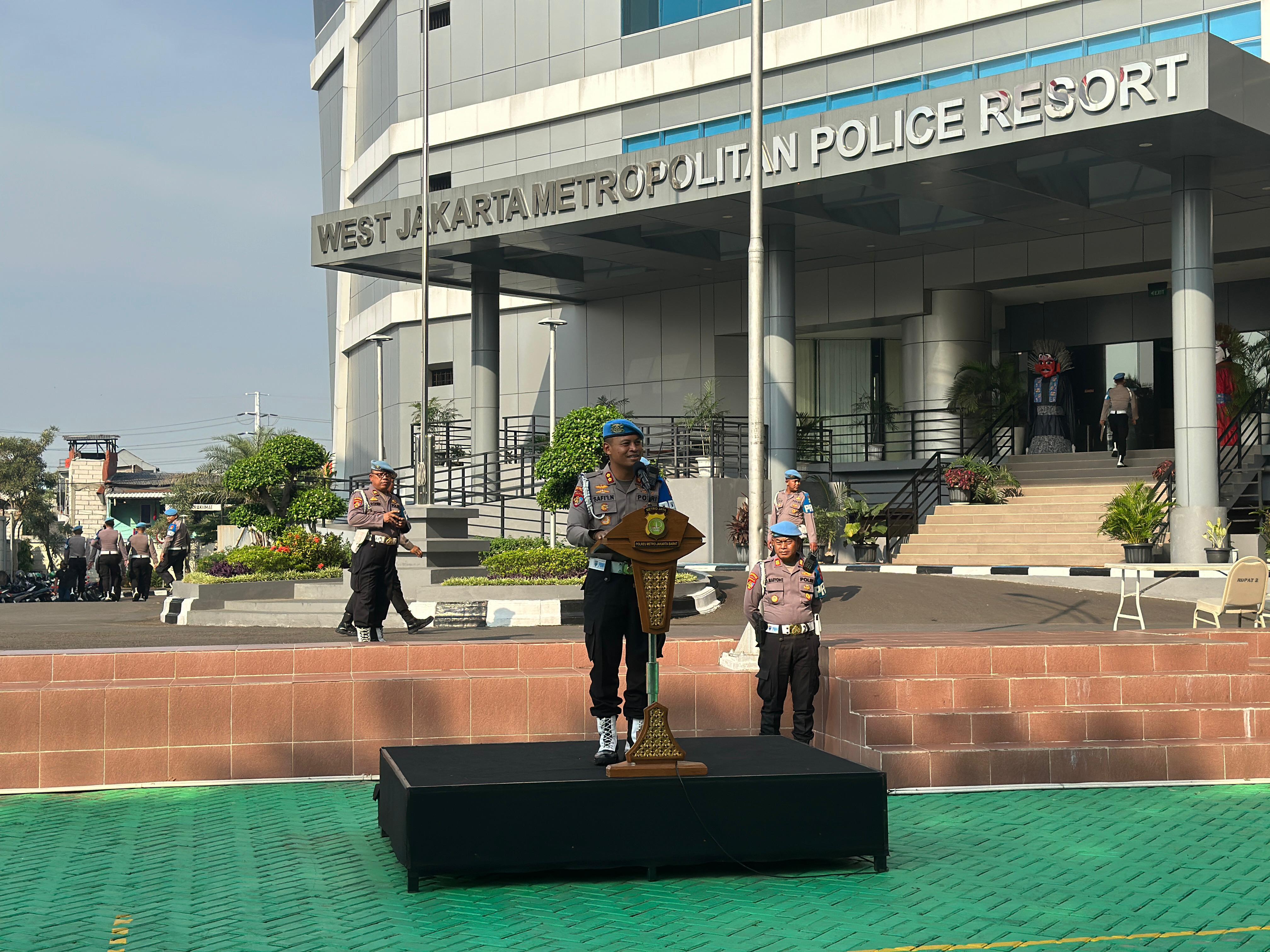 Provost Polda Metro Lakukan Tes Urine Personel Polres dan Polsek Jajaran, Ini Hasilnya