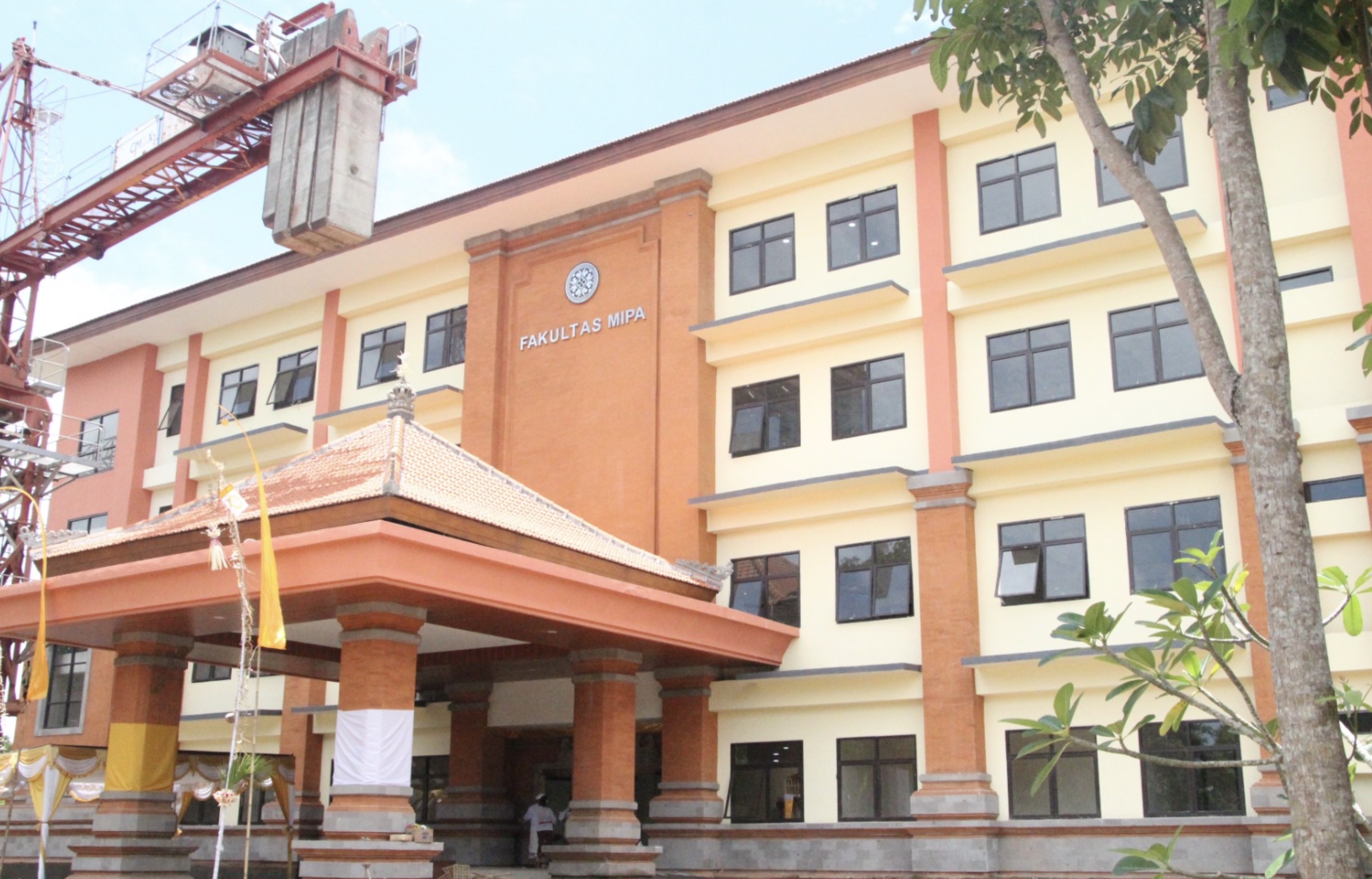 Kerja Sama Universitas Udayana dengan Kodam IX Bentuk Nyata Bahayanya Militer Masuk Kampus!