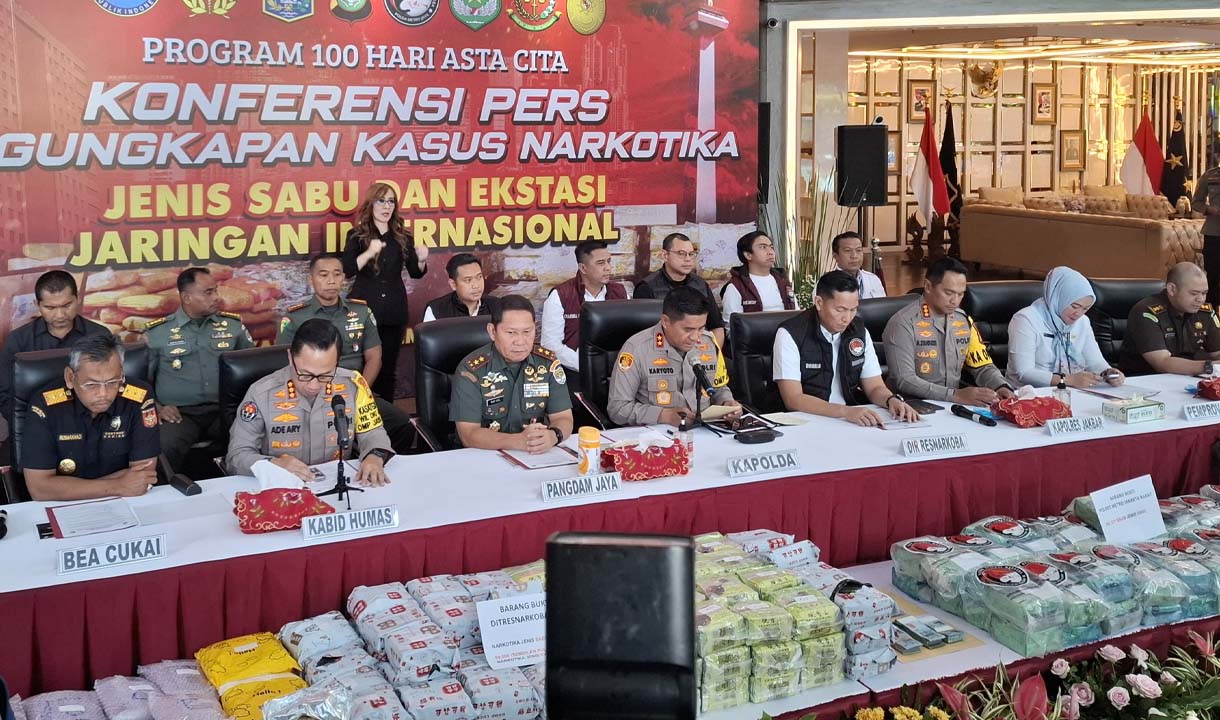 Ratusan Kilogram Sabu dan Puluhan Ribu Ekstasi Diungkap PMJ 