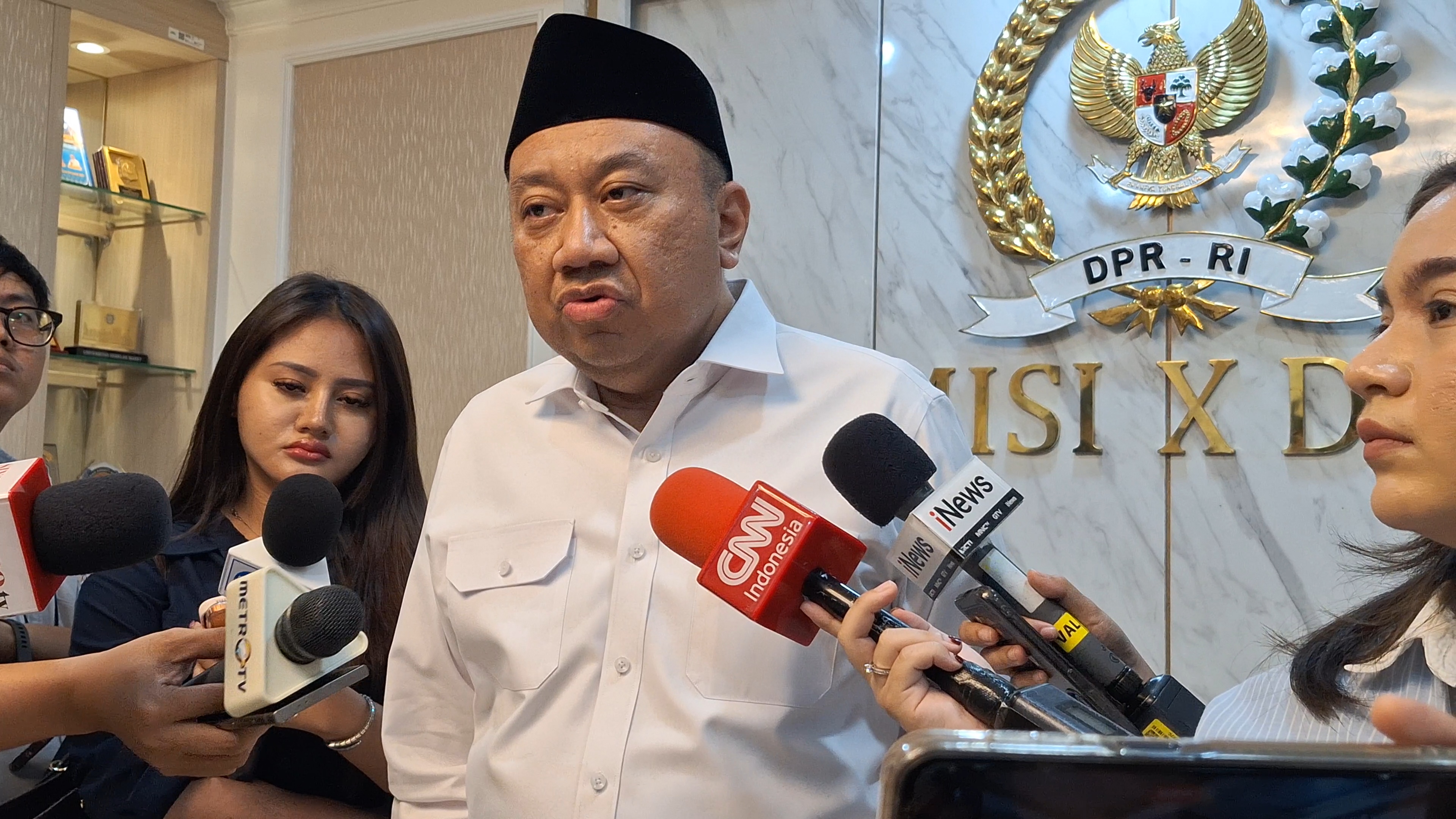 Karhutla Kepung Kalimantan, DPR Dorong PJJ: Kesehatan Siswa dan Guru Jadi Prioritas