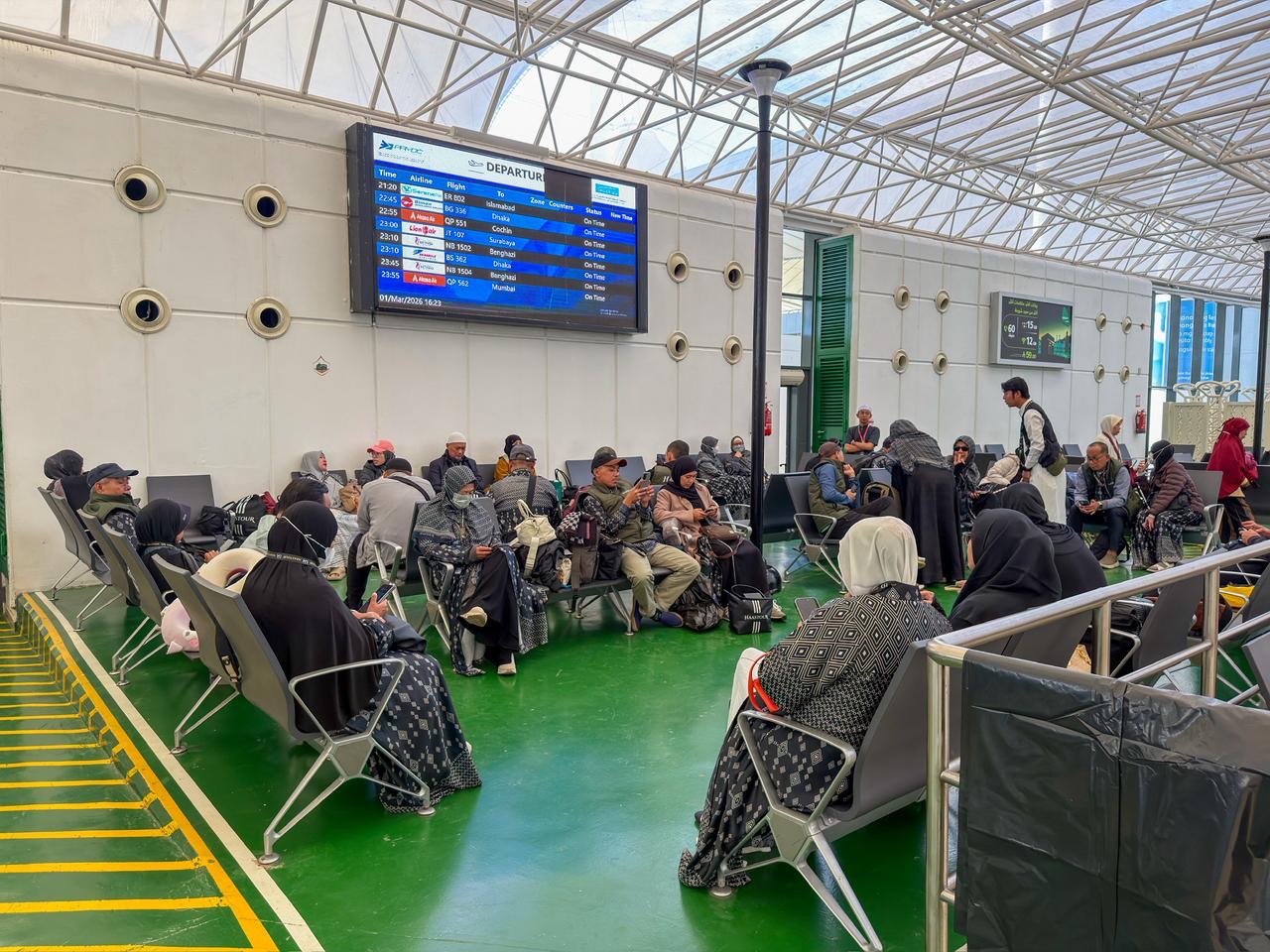 6.247 Jemaah Umrah Berhasil Pulang ke Tanah Air Sejak Serangan AS ke Iran Sabtu Kemarin 