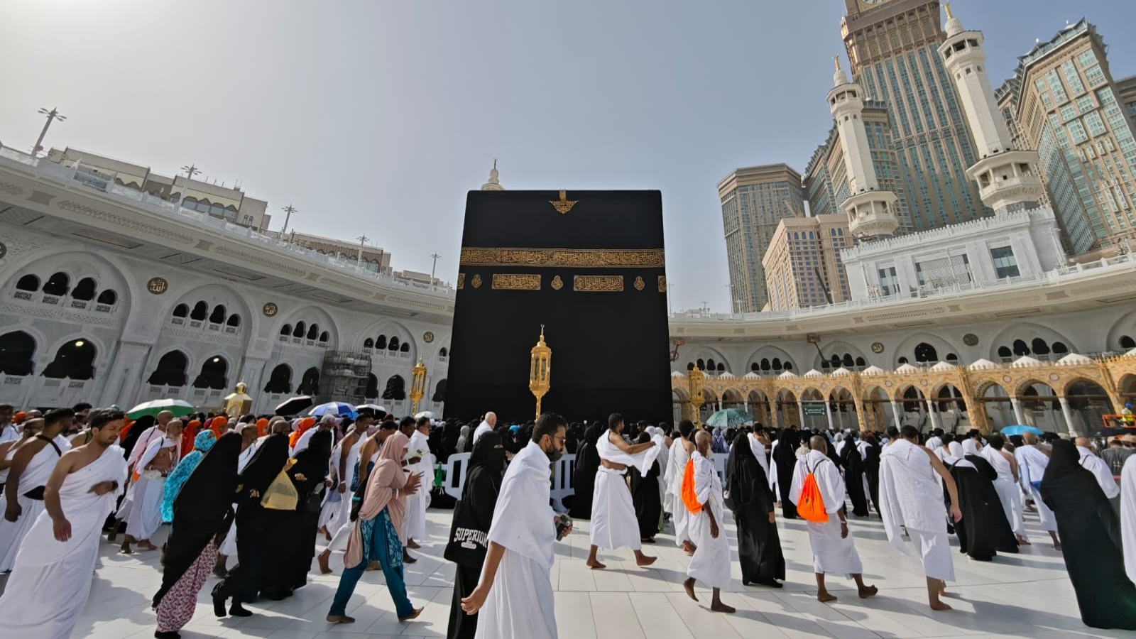 Imigrasi Bandara Soetta Gagalkan Keberangkatan Ratusan Jemaah Calon Haji Non Prosedural