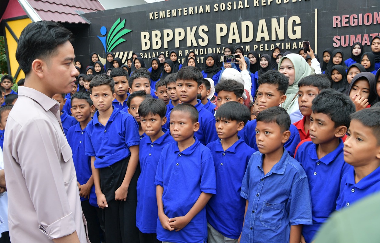 Wapres Gibran Blak-blakan: Jangan Terima BSU Dipakai Judi Online, Terus Beli Rokok!