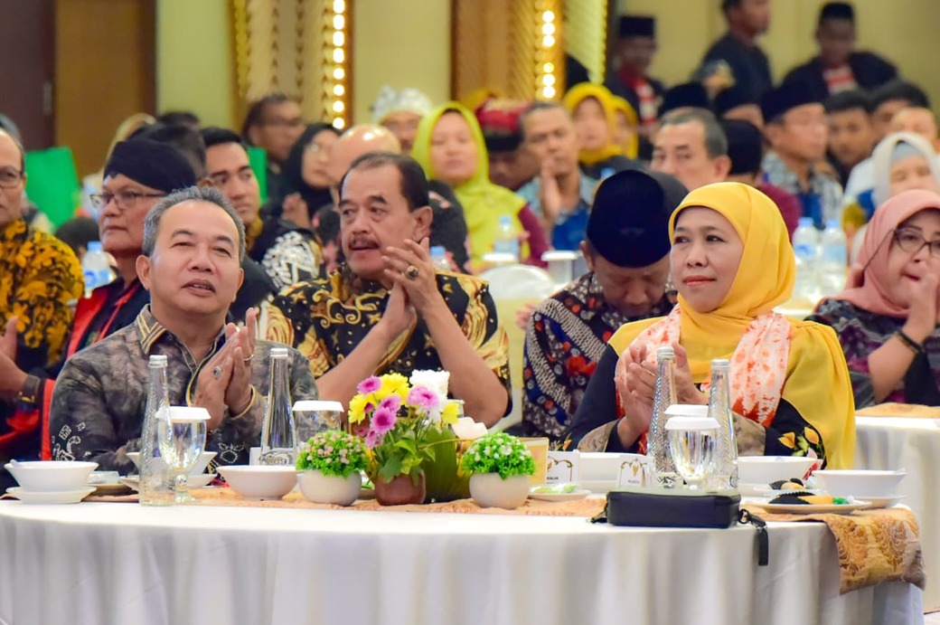 Bertemu Warga Jatim di Kalsel, Khofifah Dorong Kolaborasi Ekonomi dan Perkuat Persaudaraan Kebangsaan