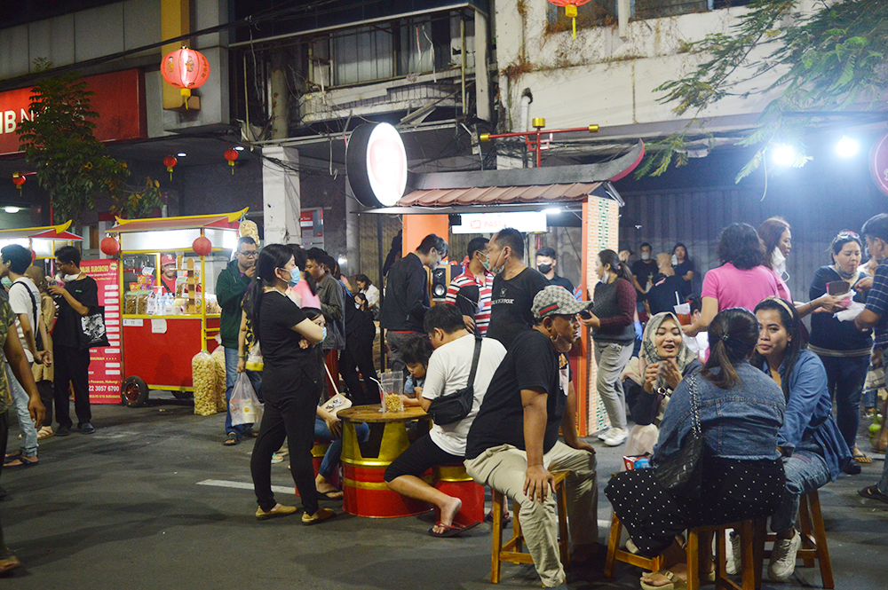 Becak Wisata Dan Spot Mural Laris Di Kya Kya 