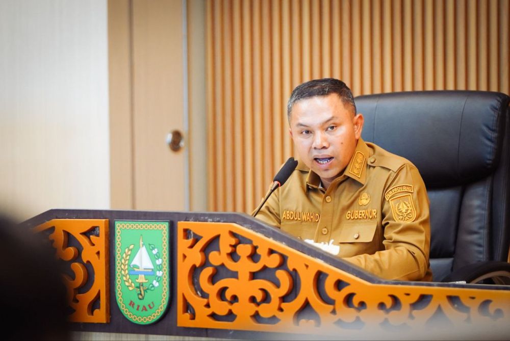 KPK Sita Uang Lebih dari Rp1 Miliar saat OTT di Riau: Ada Pecahan Dollar dan Poundsterling!