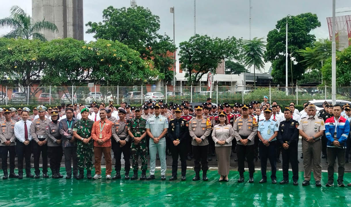 Perkuat Pengamanan Nataru 2025/2026, Polresta Bandara Soekarno-Hatta Gelar Apel Pasukan   