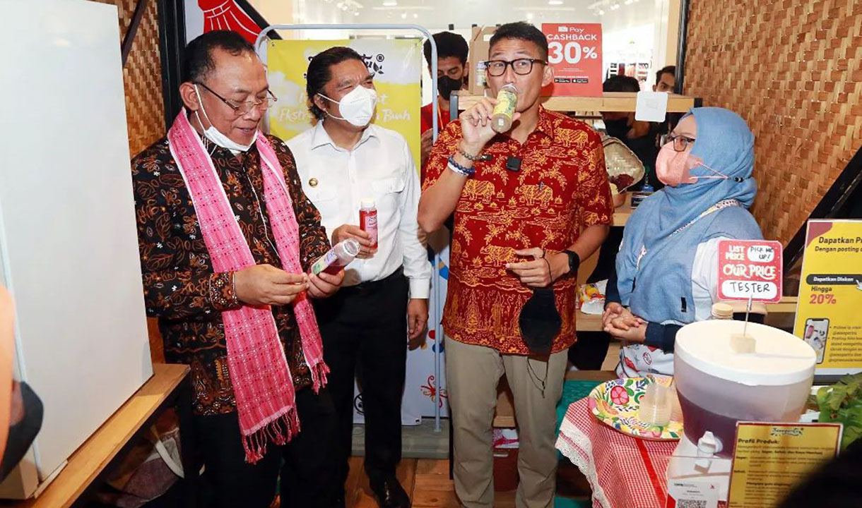 Manfaatkan LinkUMKM BRI, Produsen Minuman Ini Tingkatkan Ketrampilan dan Mampu Perluas Skala Usaha
