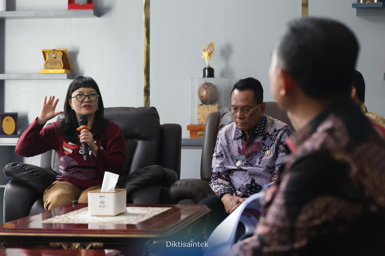 Wamen Stella Dorong Kampus Perkuat Riset Berbasis Potensi Lokal