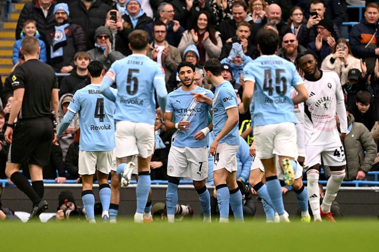 Man City vs Salford 2-0, The Cityzens Melaju ke FA Cup Ronde Lima