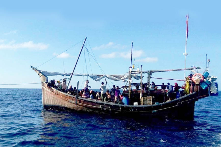 Kapal Pengungsi Rohingya Tenggelam Menuju Malaysia, 14 Orang Dilaporkan Tewas 