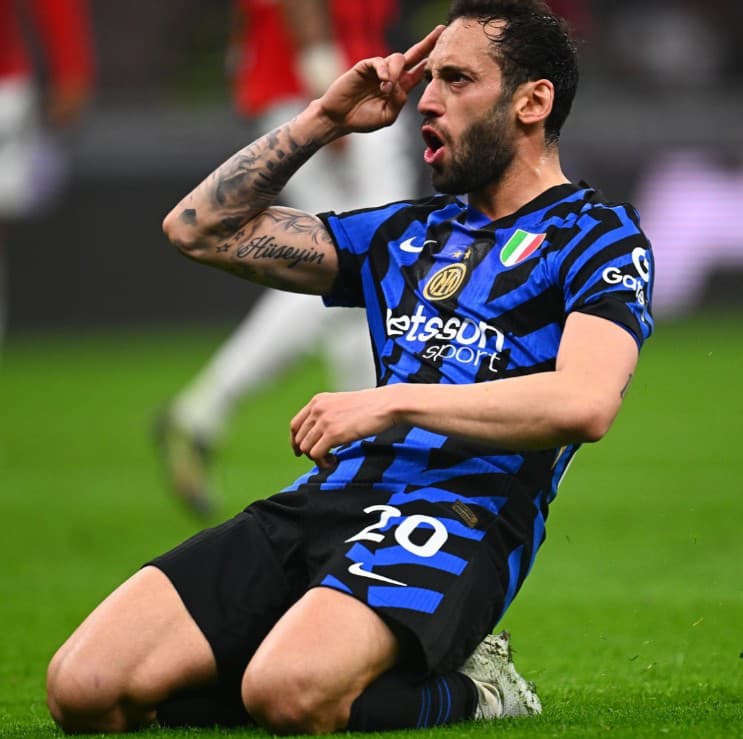 Ketegangan Bench Inter Milan Mereda, Calhanoglu Mengalah!