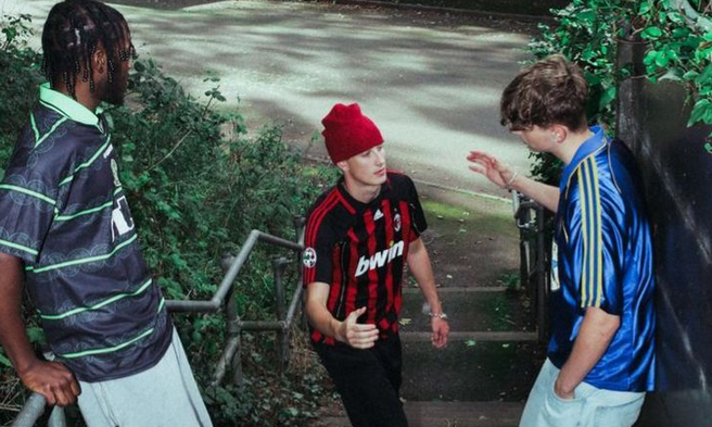 Bloke Core, Streetwear Ala Pemuda Inggris yang Kembali Populer di Kalangan Gen Z