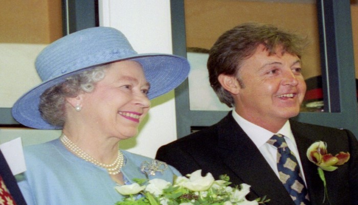 Kenang Ratu Elizabeth II, Paul McCartney: Saya Sudah Jadi Penggemarnya Sejak Lama..