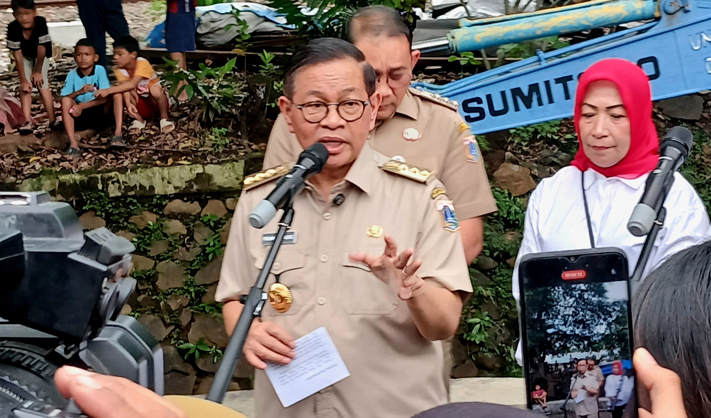 Gandeng Polisi, Pramono Bakal Tertibkan Preman Berkedok Ormas!