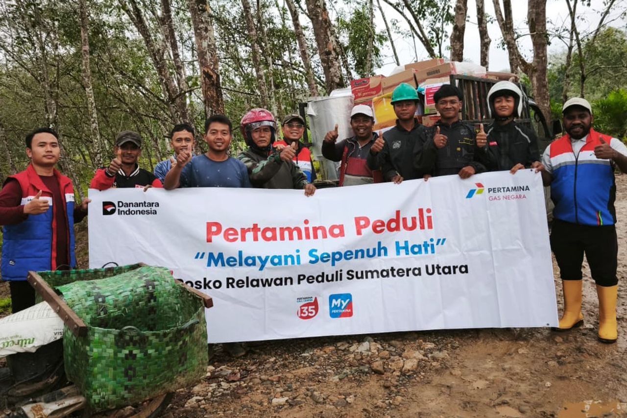 Gotong Royong dengan Warga, PGN Tembus Desa Terisolir di Aceh Tamiang untuk Salurkan Bantuan