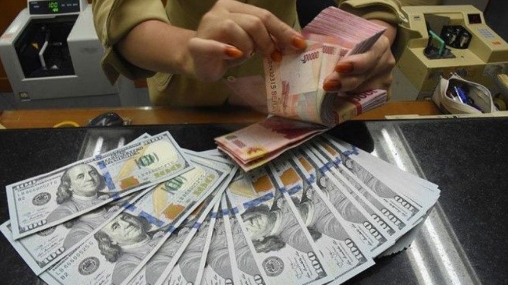 Nilai Tukar Rupiah Masih Melemah, Tembus Rp 17.030 per Dolar AS