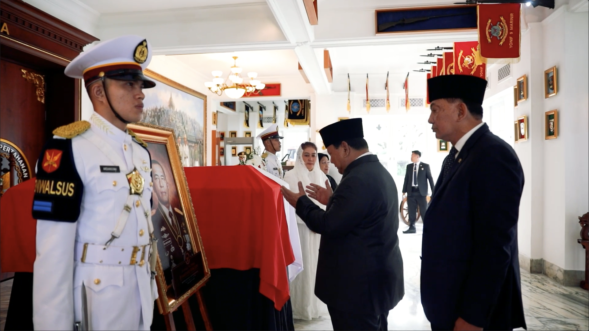 Penghormatan Terakhir Presiden Prabowo untuk Ryamizard Ryacudu
