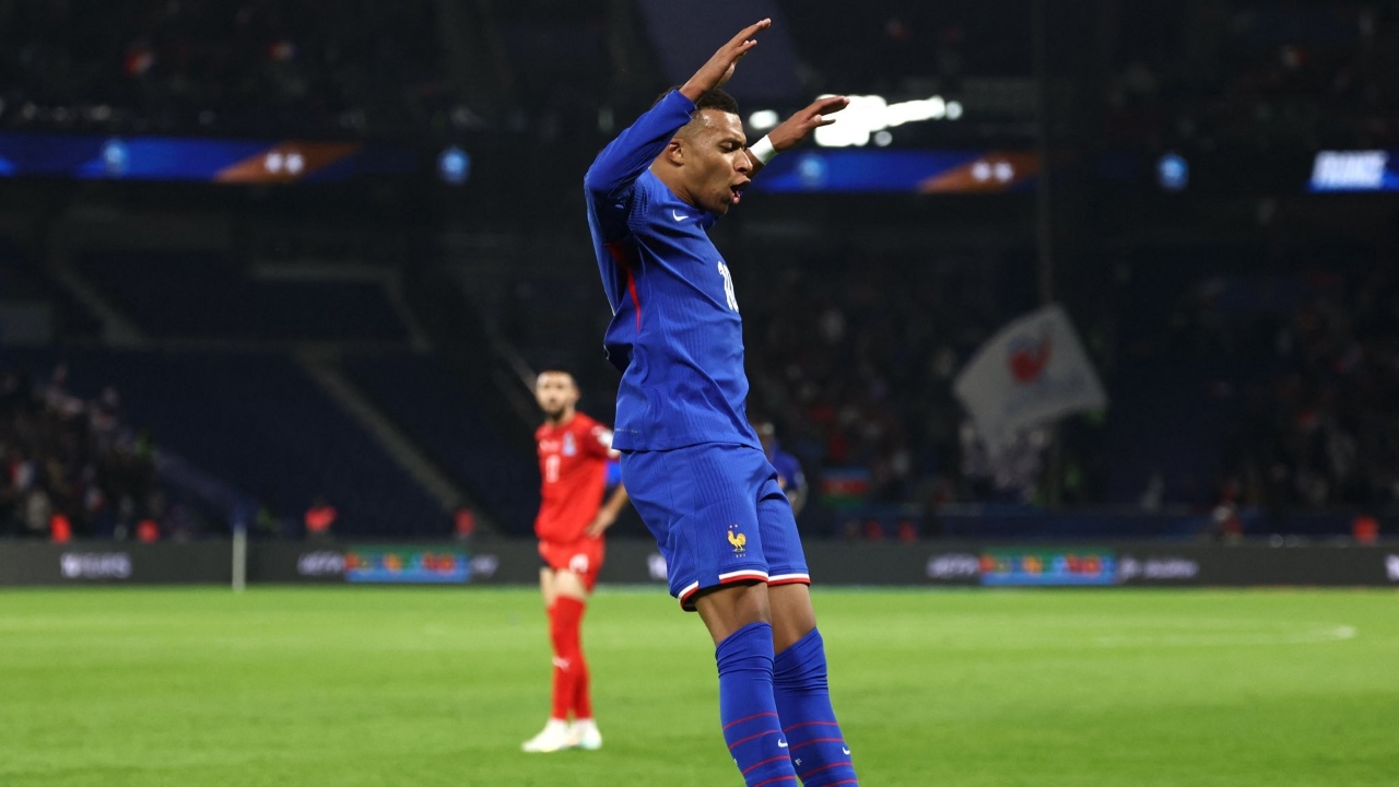 Prancis vs Azerbaijan 3-0, Didier Deschamps Tak Puas Meski Menang Telak