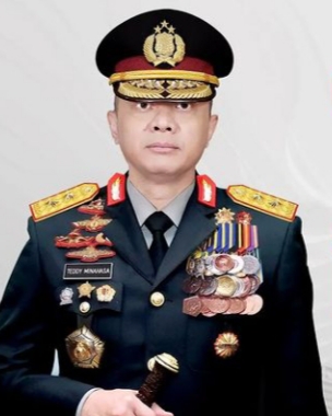 Sosok Irjen Pol Teddy Minahasa, Pembongkar Judi Online 303 saat Ferdy Sambo Jadi Tersangka