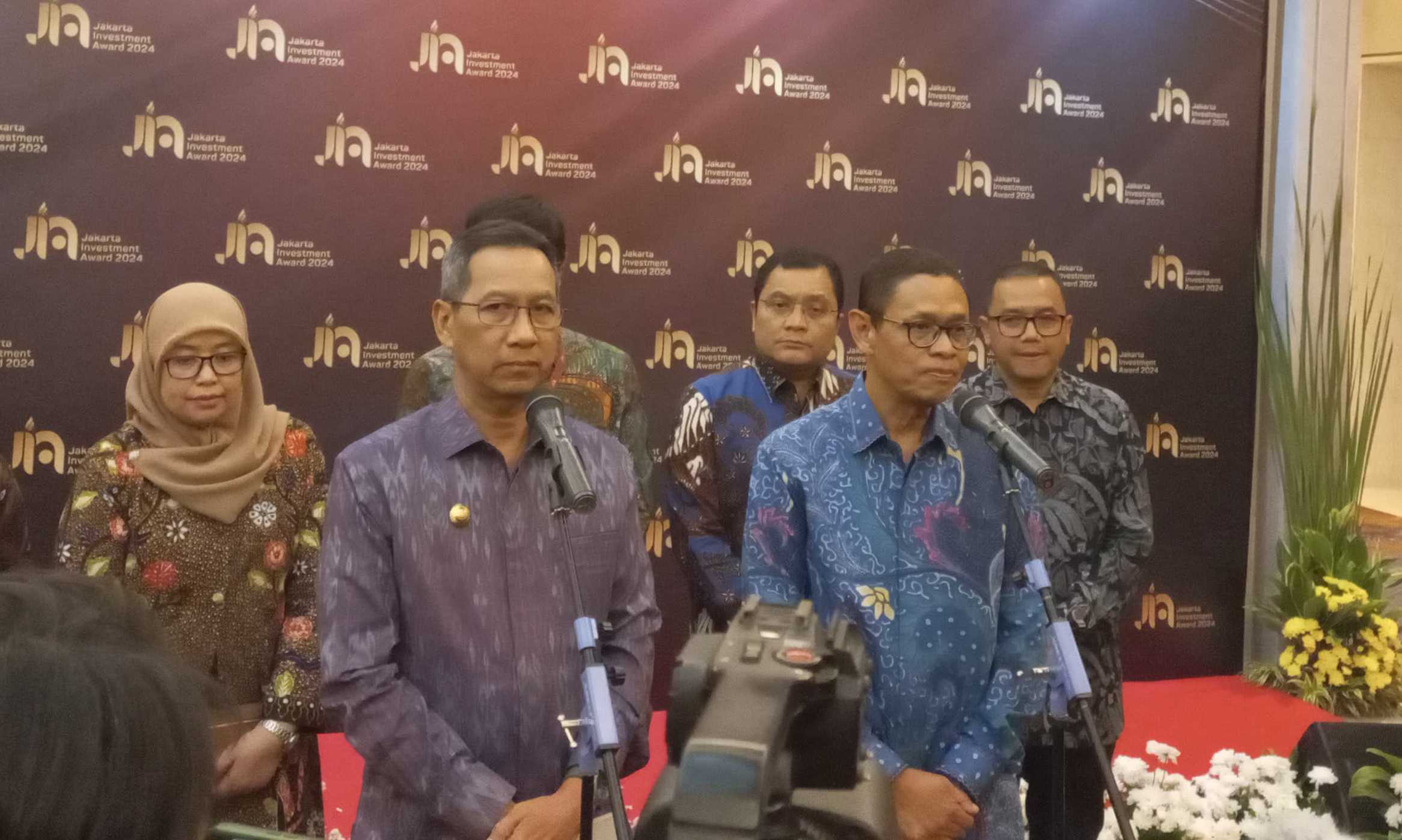 Serahkan Penghargaan JIA 2024, Heru Budi: Investasi Pelaku Usaha di Jakarta Berikan Dampak Positif