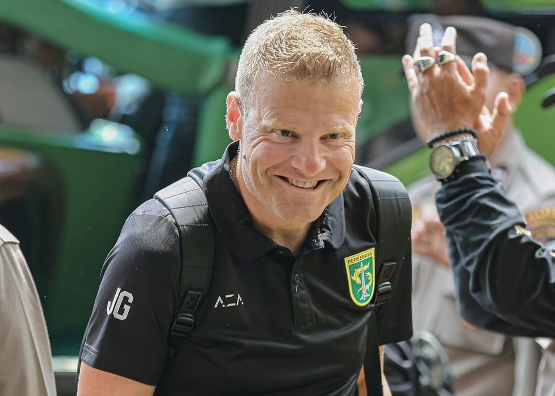 Jelang Persebaya vs Persib: Menunggu Kejutan Taktik Menyerang ala Josep Gombau