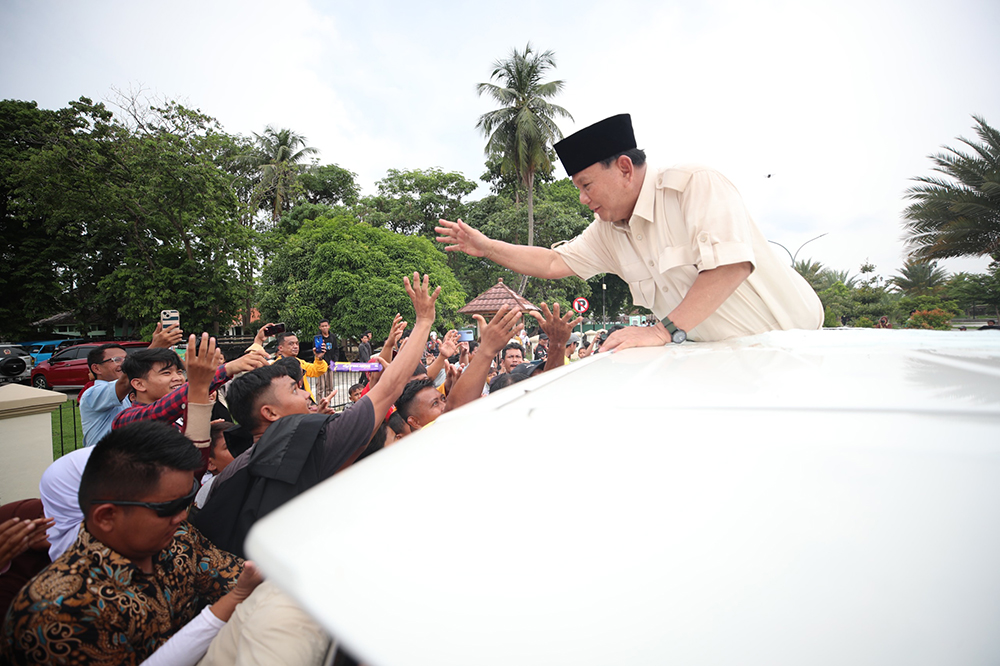 Prabowo Disambut Histeris di Benteng  Speelwijk dan Masjid Agung Banten Lama