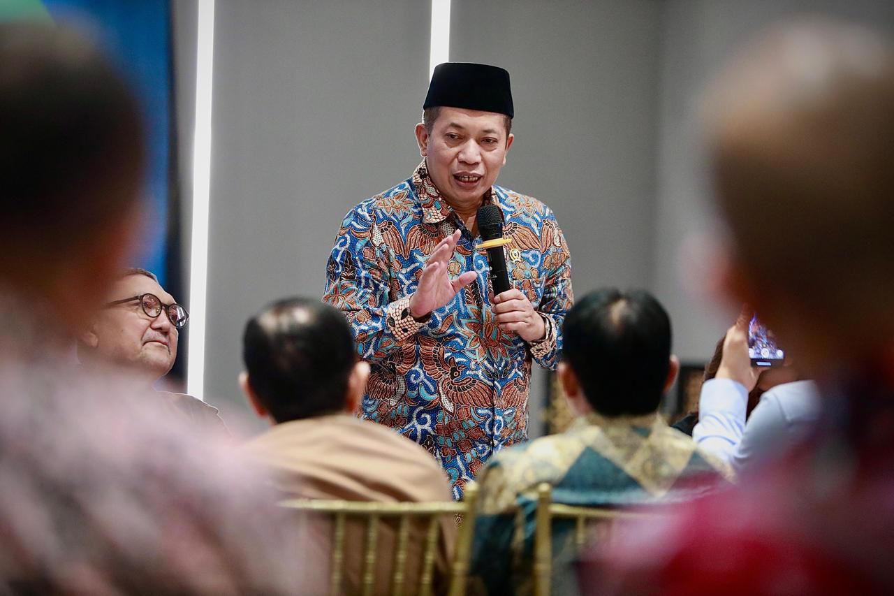 Setahun Prabowo - Gibran, Menkop Ferry: Satukan Dekopin, Siapkan 80 Ribu Kopdes