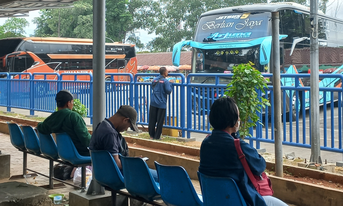 Selama Periode Angkutan Lebaran 2025, Pelayanan di Terminal Poris Plawad Tangerang Berjalan Lancar