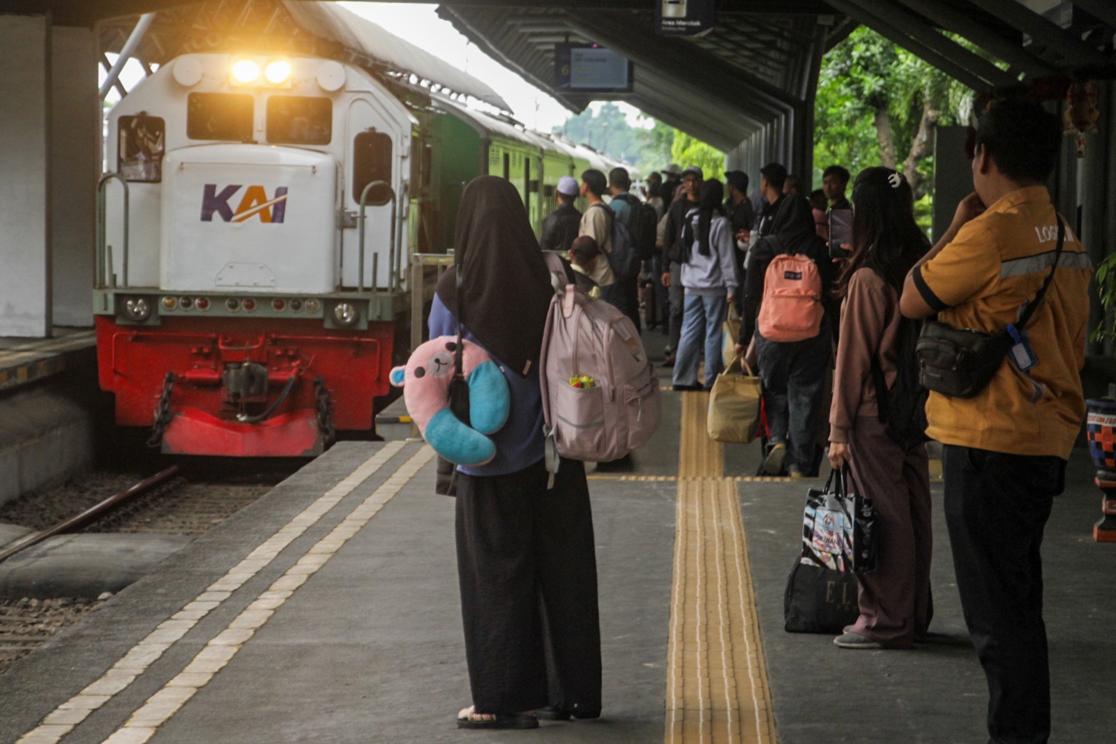 Penumpang Kereta KAI Daop 8 Surabaya Naik 20 Persen Selama Libur Nataru