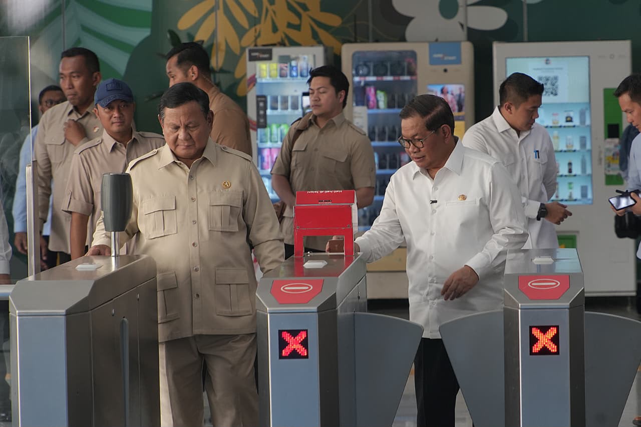 Presiden Prabowo Resmikan LRT Kelapa Gading-Manggarai, Gubernur Pramono: Tarif Sementara Rp8